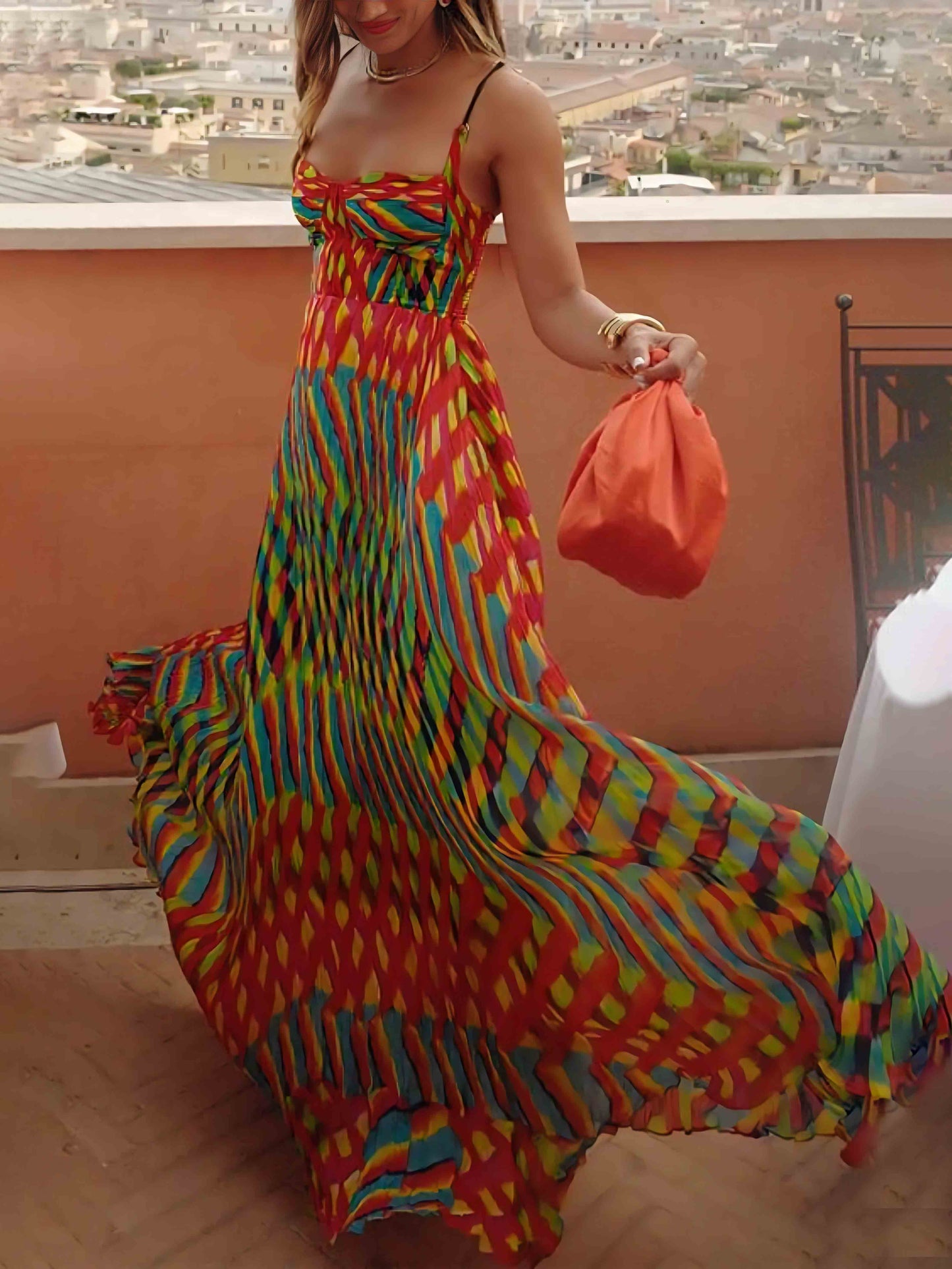 Elegantes Maxikleid in A-Linie mit personalisiertem Maldruck