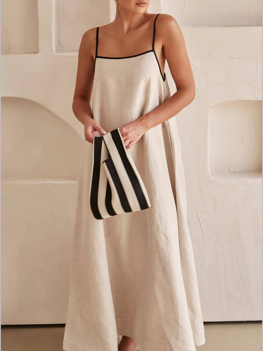 A-Linien-Kleid mit kontrastierenden Strapsen im Summer Vibe-Stil