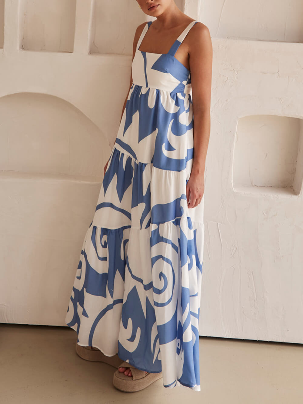 Bezauberndes Maxikleid mit geometrischem Print