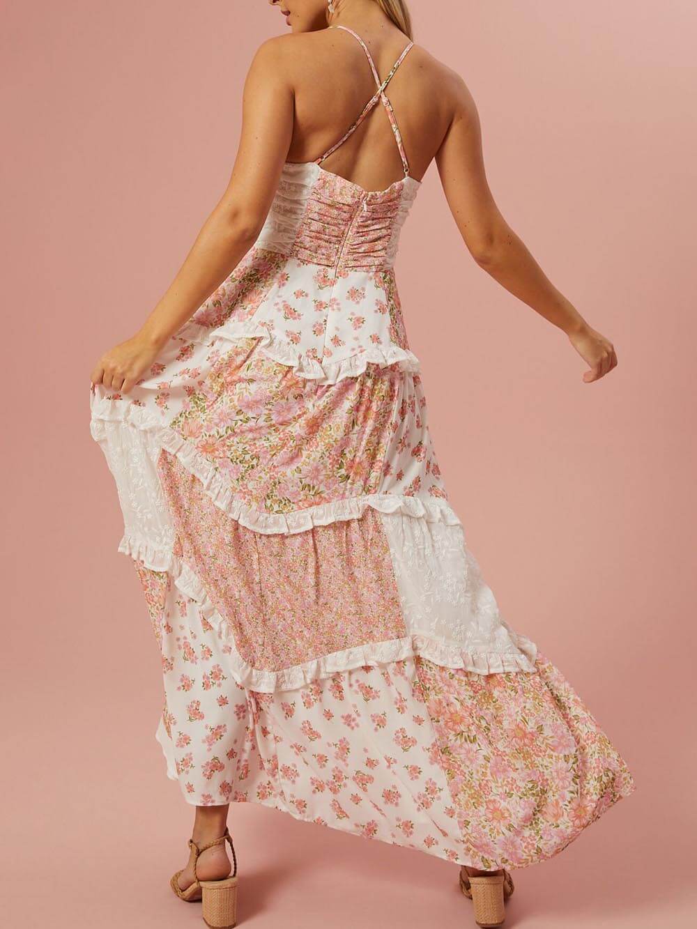 Patchwork-Maxikleid mit Retro-Blumendruck
