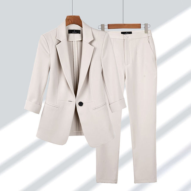 Chloé – Blazer & Hosen-Set