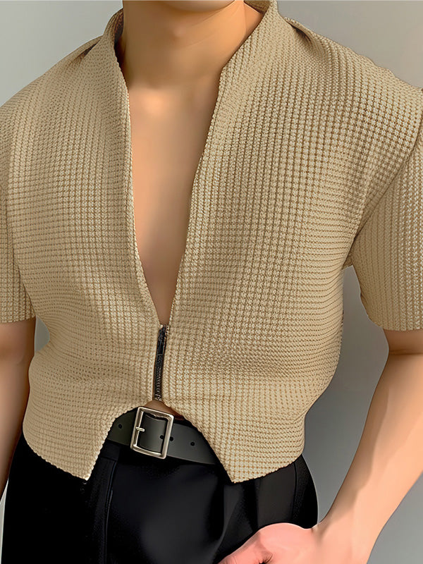 JACKE MIT NIETENSTRUKTUR