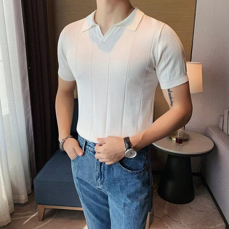 Poloshirt mit V-Ausschnitt