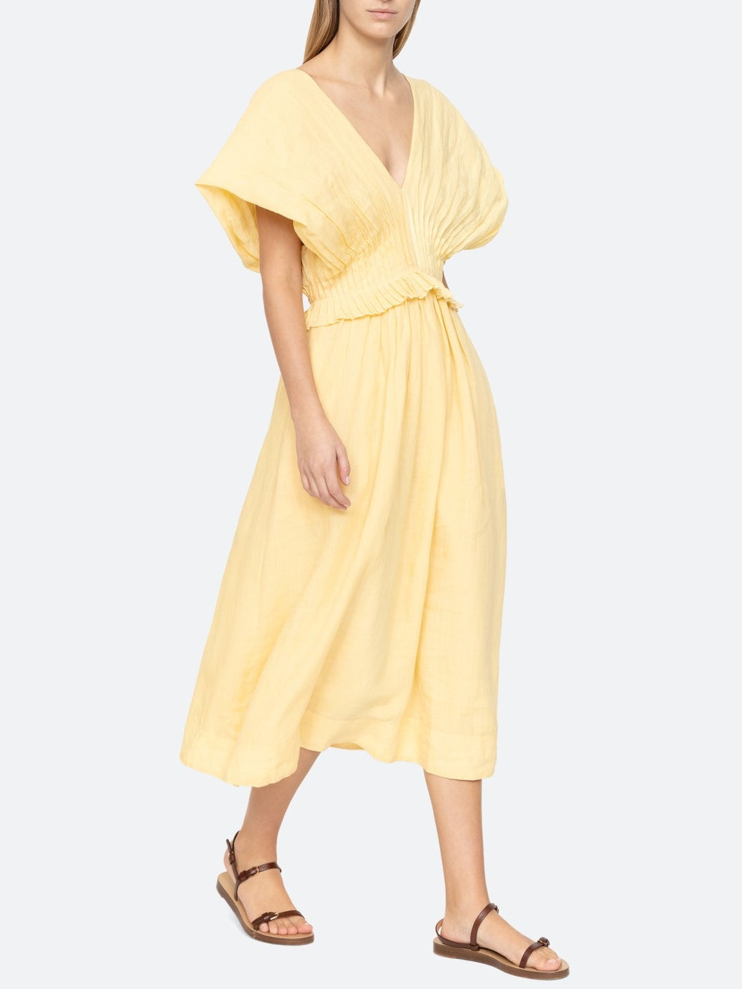 Midikleid mit übergroßen Ärmeln