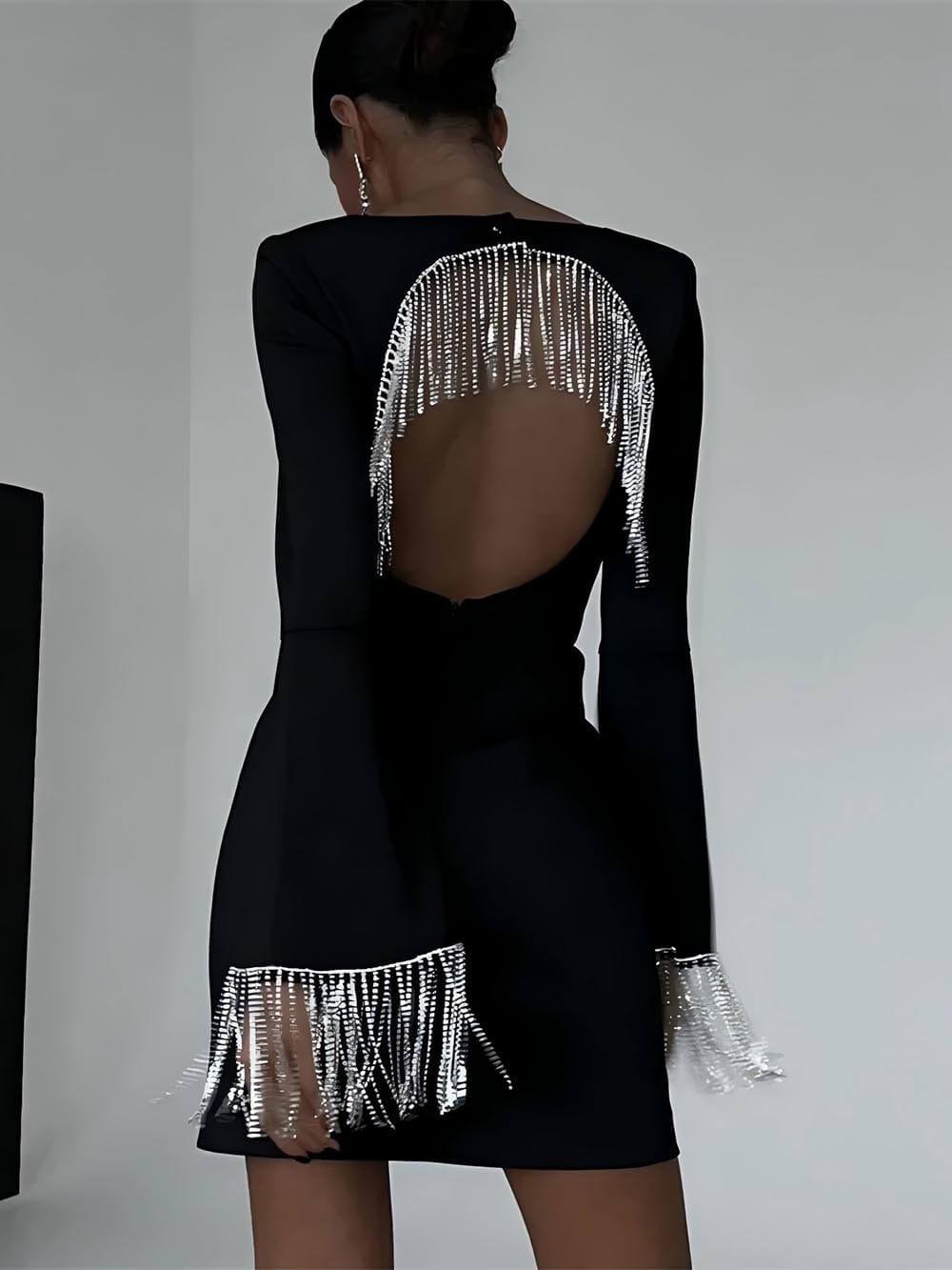 Party Time – Rückenfreies Minikleid mit Diamant-Imitation und Kette