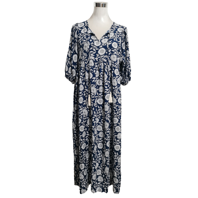 Elegant V-neck floral print maxi dress