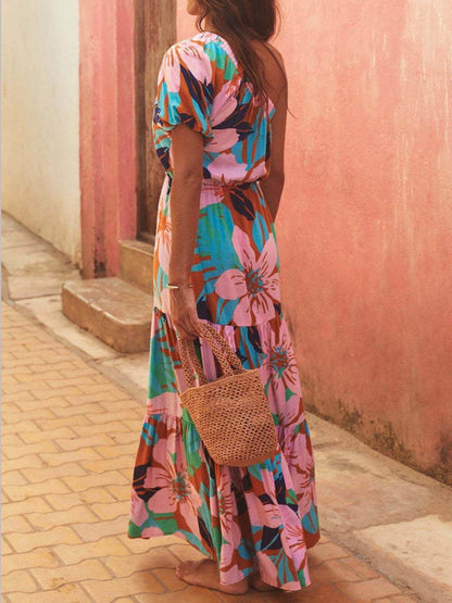 Schulterfreies Kleid mit Blumenmuster im Urlaubsstil und Palmenblatt-Print