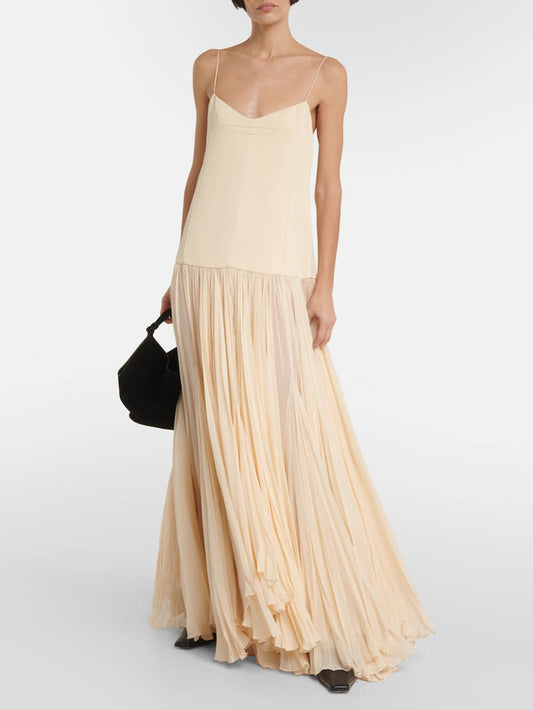 Kleid mit unregelmäßiger Taille und Riemchen
