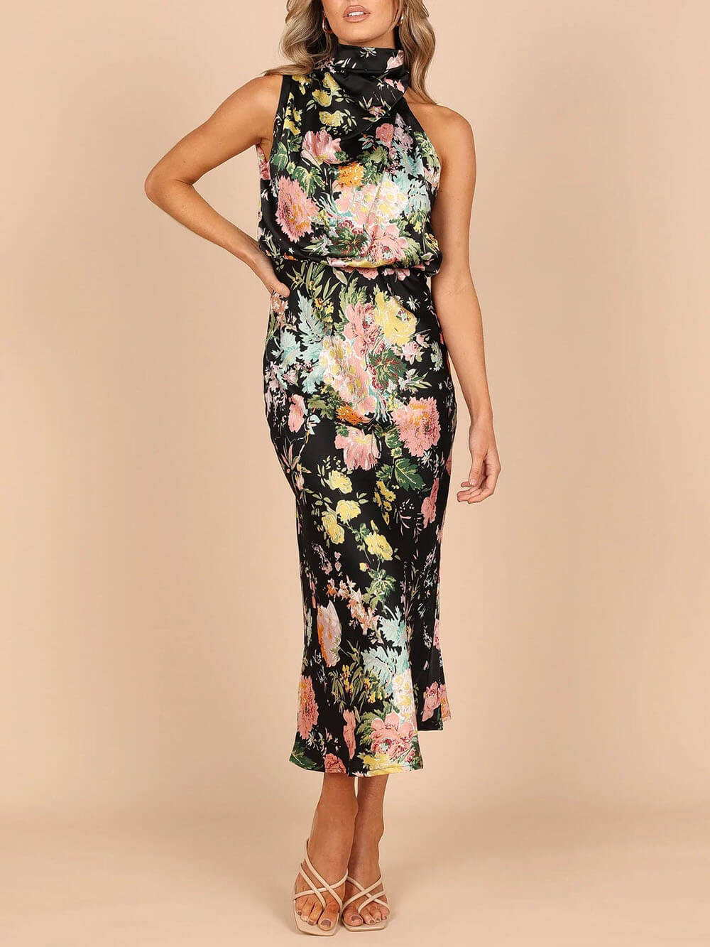 Neckholder-Maxikleid mit Blumenmuster und elastischer Taille
