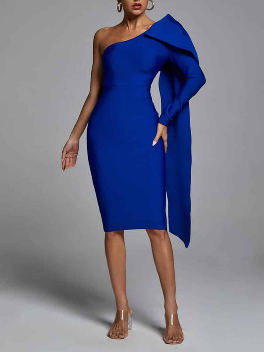 Abbey – Blaues One-Shoulder-Bandage-Kleid 