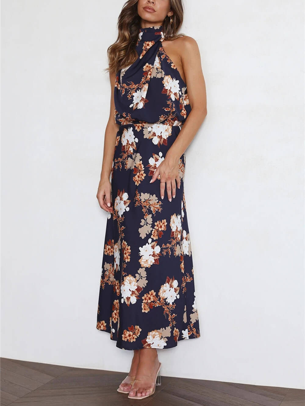 Neckholder-Maxikleid mit Blumenmuster und elastischer Taille