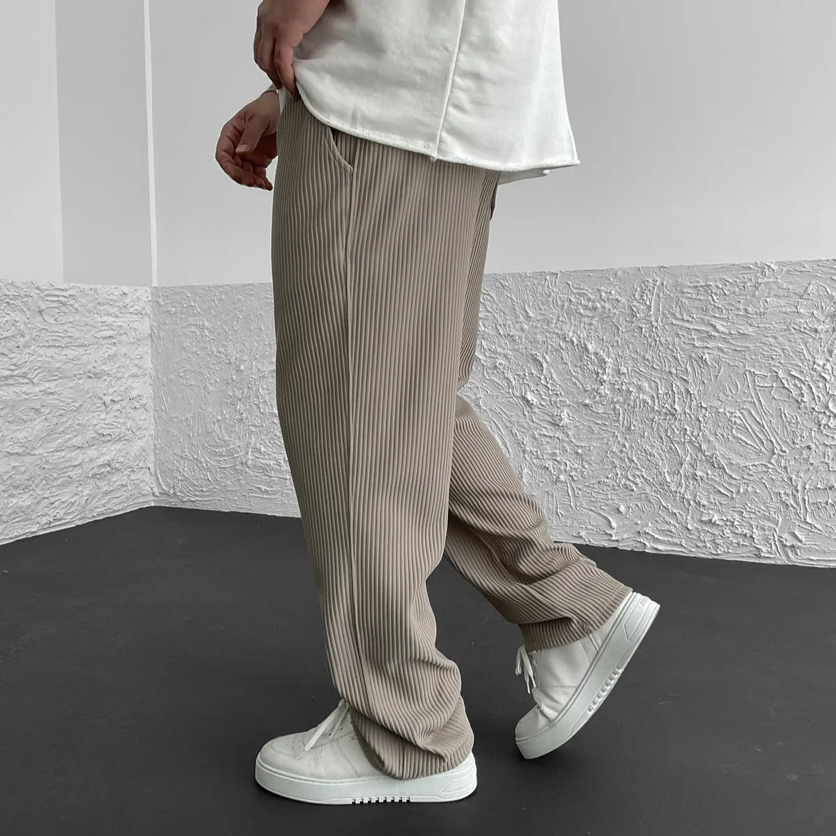 MONACO ENTSPANNT STRICKHOSE