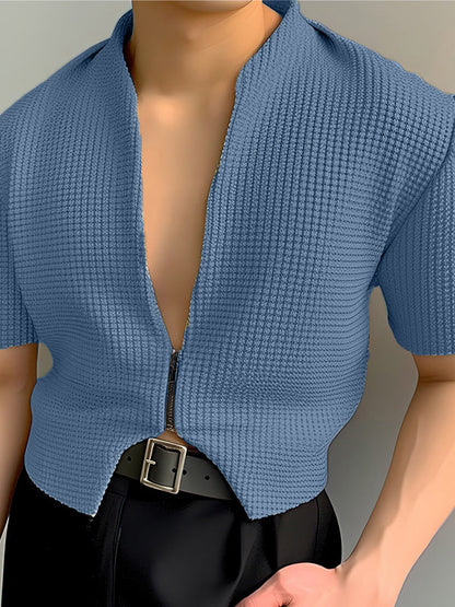 JACKE MIT NIETENSTRUKTUR 