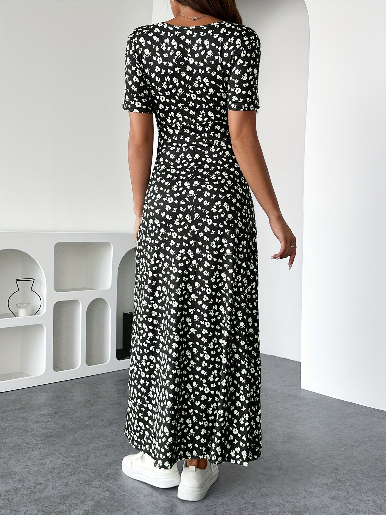 Isla Rüschenstrickkleid