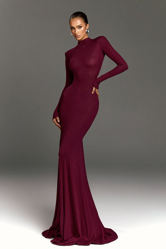 Noire｜Maxikleid mit Rollkragen
