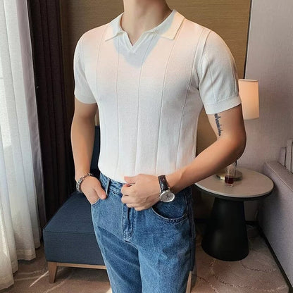 Poloshirt mit V-Ausschnitt