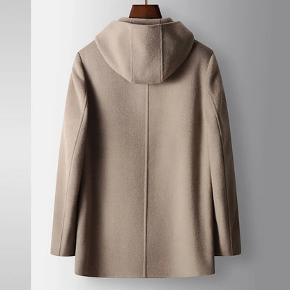 Kapuzenmantel aus 100 % Wolle