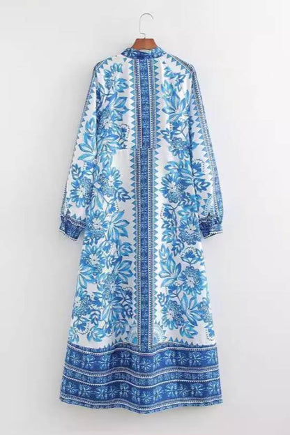 Einzigartiges Maxikleid mit Knopfleiste und langen Ärmeln